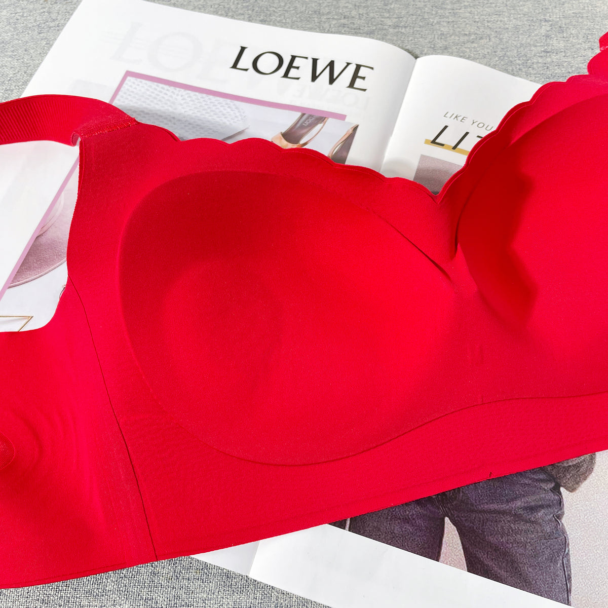 AirTouch Wireless Minimizer Contour Bra - Mesh Back Full Cup | Bradoria